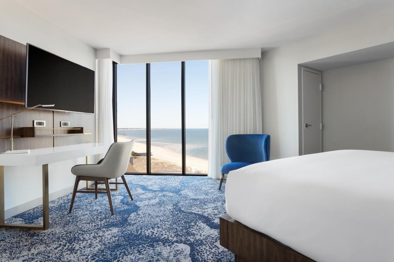 Delta Hotels By Marriott Virginia Beach Waterfront Esterno foto