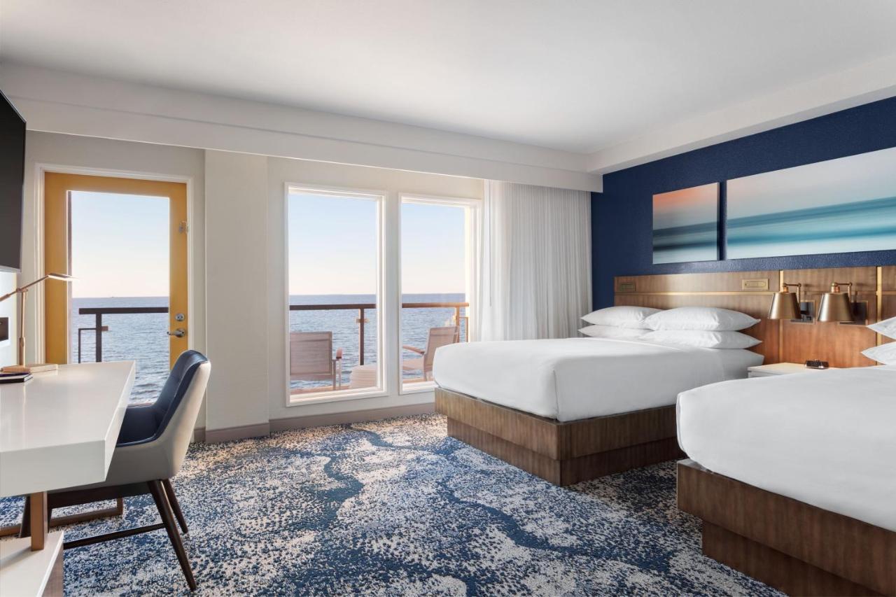 Delta Hotels By Marriott Virginia Beach Waterfront Esterno foto